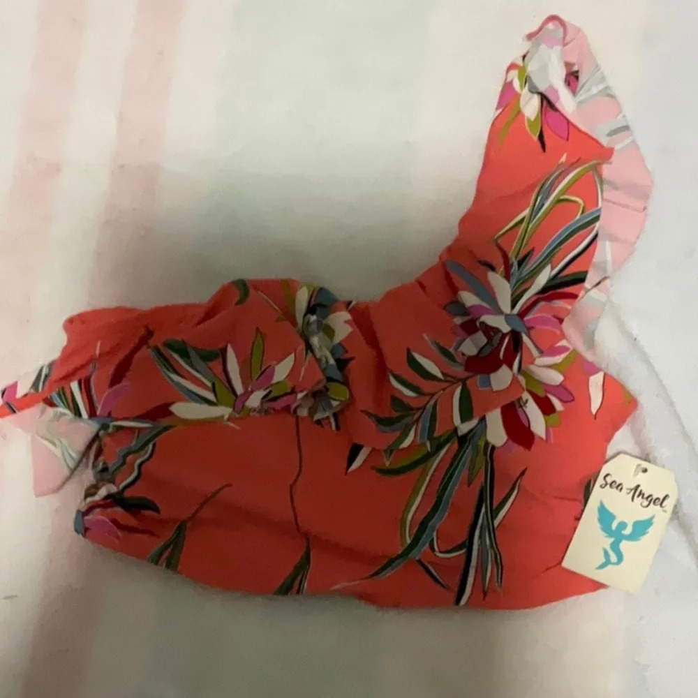 ⚡️Sea Angel Floral Bikini Top - Medium